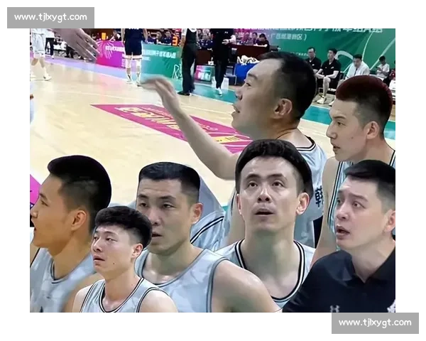 巅峰对决广东迎战新疆强强碰撞点燃赛场激情冠军悬念升级焦点之夜