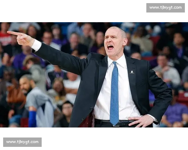 快船对阵小牛全场录像回顾关键回合解析与胜负走向复盘深度战术观察